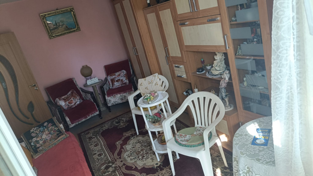 Apartament Cu 4 Camere în Salajan – Potențial Deosebit p