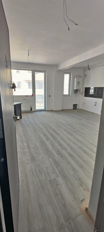 Apartament de vanzare cu 2 camere si parcare bloc nou zona Terra!!!