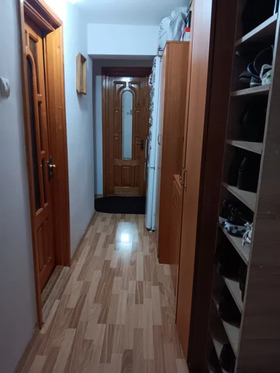 Apartament cu 2 camere decomandate Zona Burdujeni - Nicolae Iorga