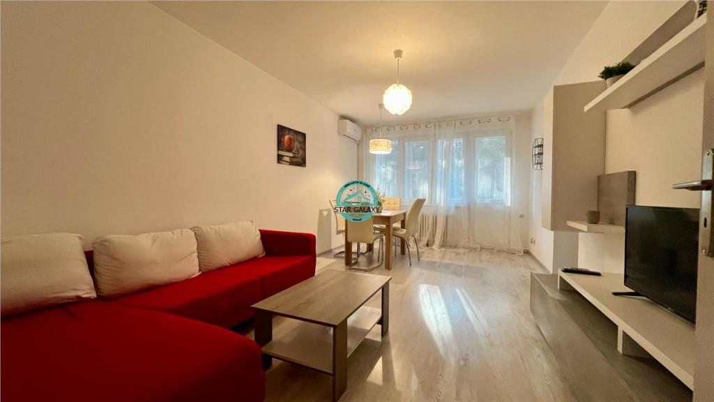 Inchiriez apartament cu 3 camere la 5 min de UMF, etaj 3, bl