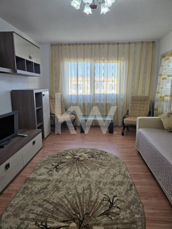 Închiriere apartament cu 3 camere, mobilat și utilat - zon