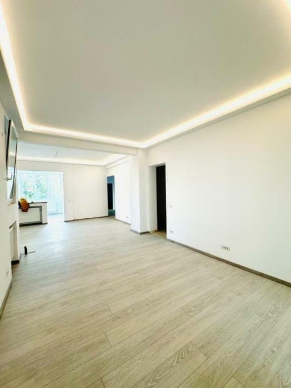 Apartament 3 camere | Calea Victoriei | Ultracentral