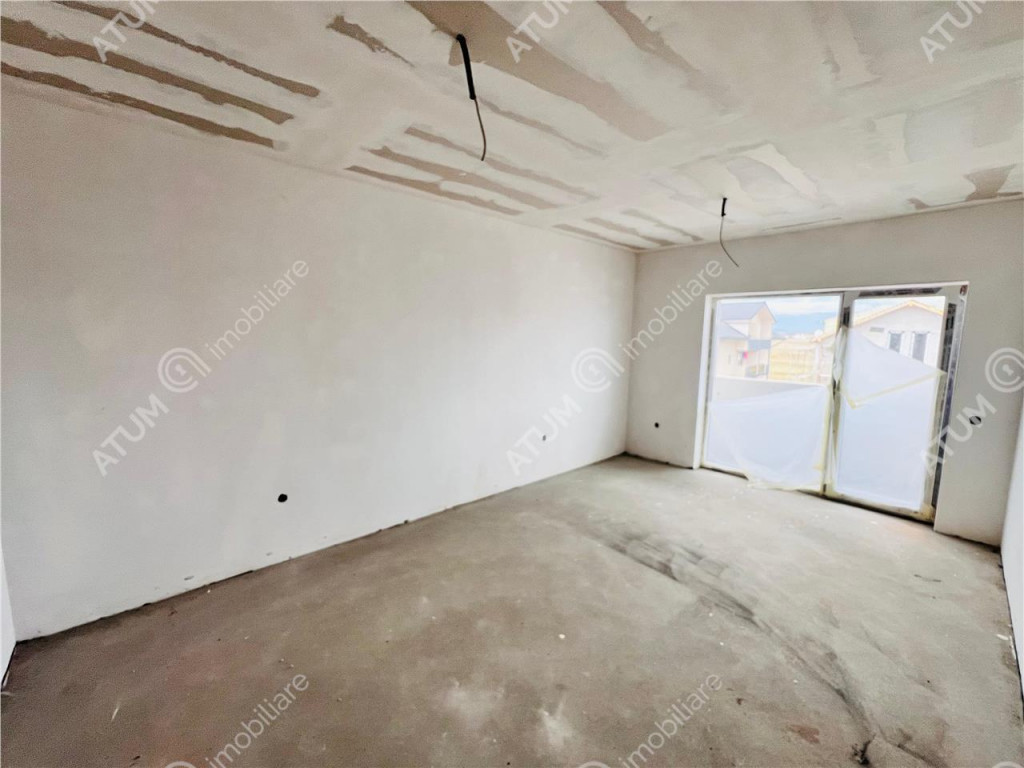 Apartament la cheie cu 2 camere balcon la etajul 1 zona Doam