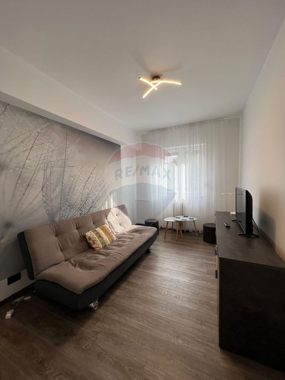 Apartament 2 camere de inchiriat zona centrala,Arad