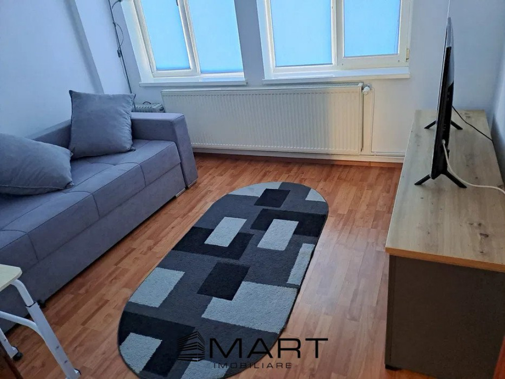 Apartament 2 camere in bloc cu lift , zona facultatii de med