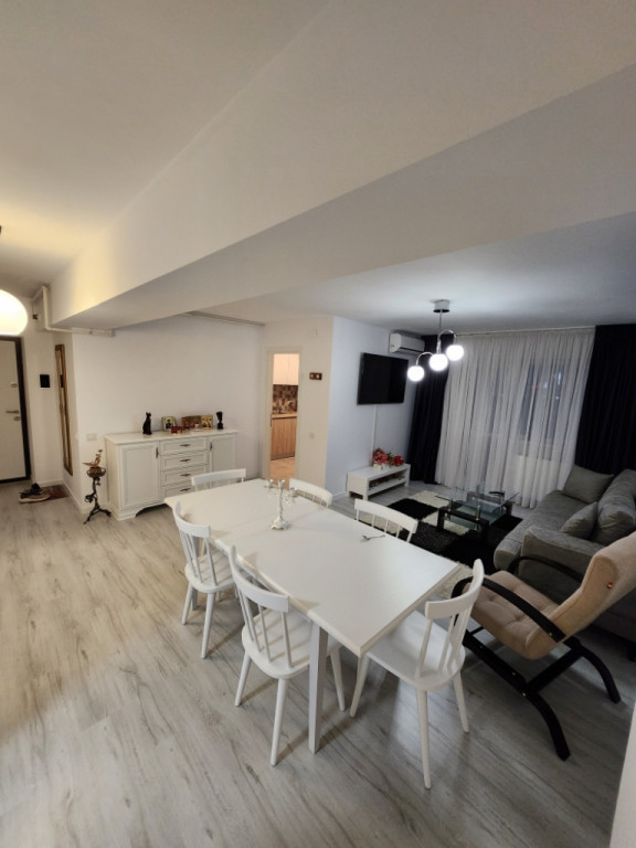 Apartament 3 camere New Confort City