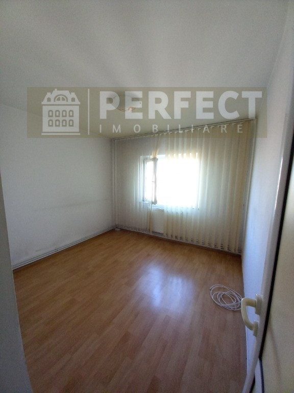 Apartament 3 camere