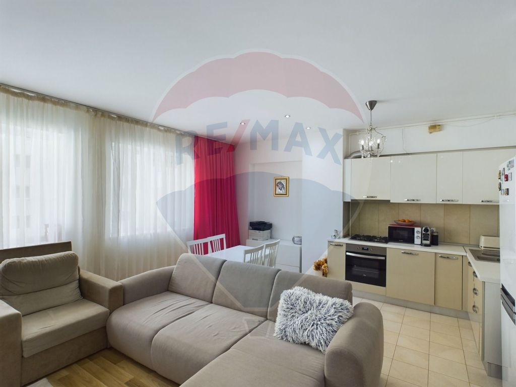 Apartament de inchiriat 3 camere, spatios, parcare, Rin G...