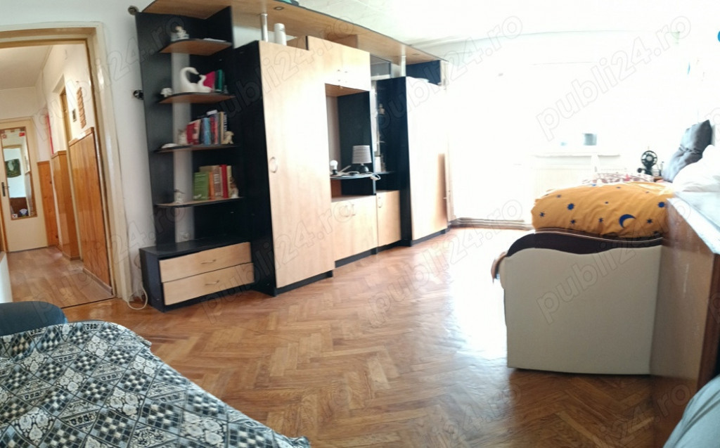 Apartament de 3 camere zona CRAITER,