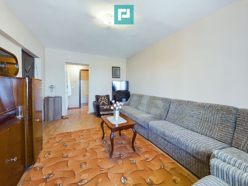 Apartament cu două camere în Micalaca