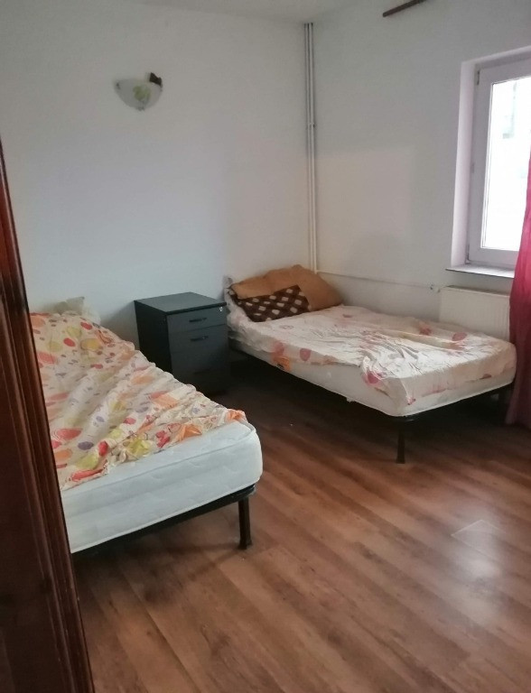 VIla 5 camere zona Rahova