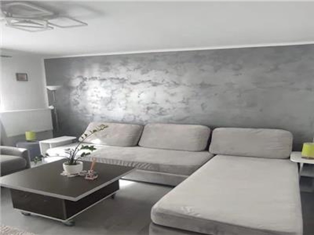 Apartament 2 camere, decomandat - zona Avantgarden