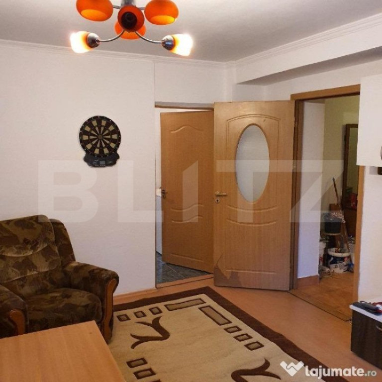 Apartament 4 camere, decomandat, 70 mp, Trivale