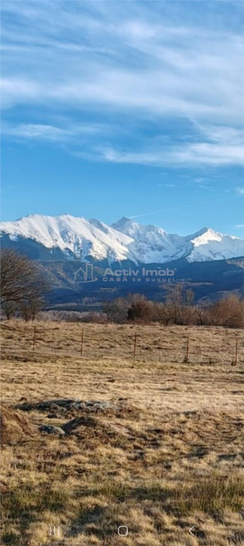 Teren intravilan de pe Valea Avrigului cu view superb catr