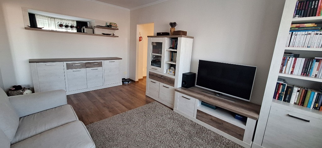 Apartament 3 camere Rogerius