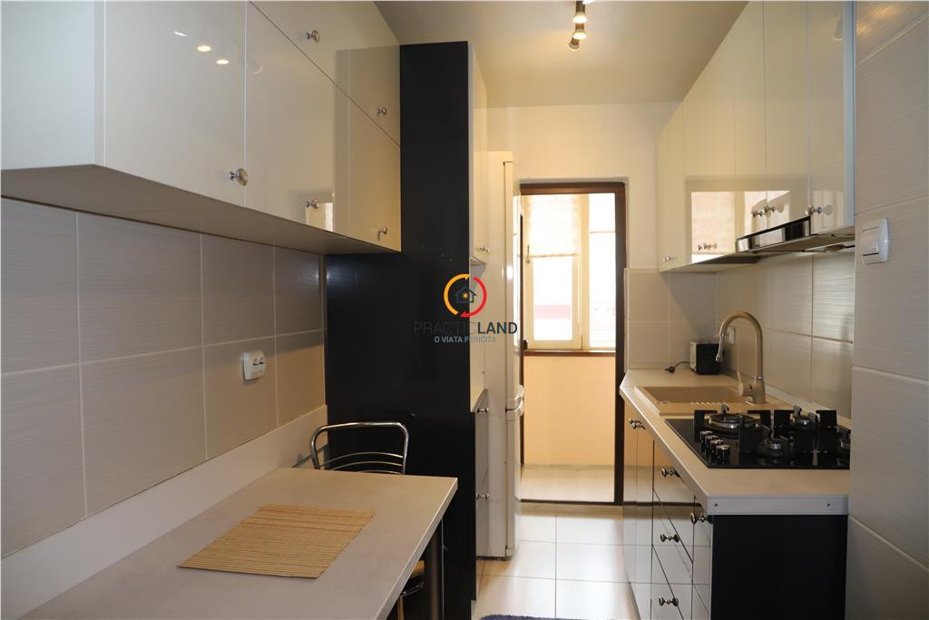 Apartament cald si luminos