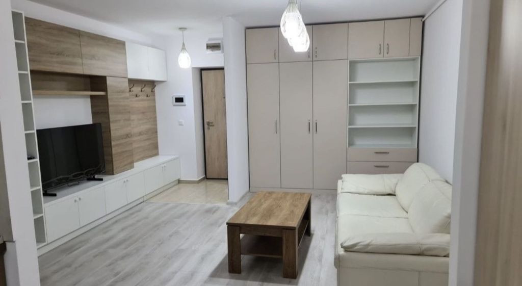 AP. 3 CAMERE HILS PALLADY, CENTRALA PROPRIE, LOC PARCARE,...