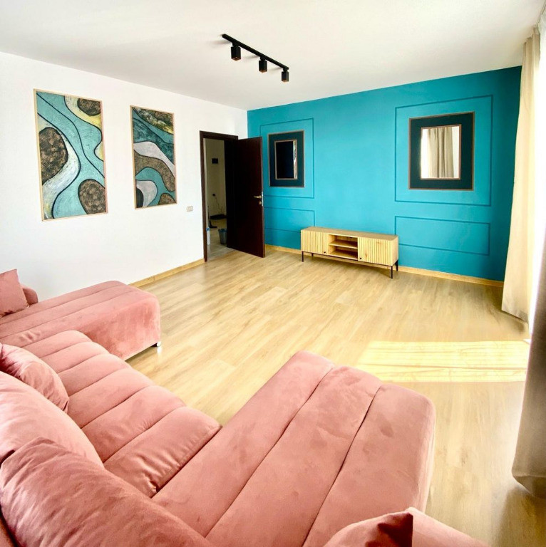 Apartament de 3 camere zona SANPETRU ,complex Subcetate,