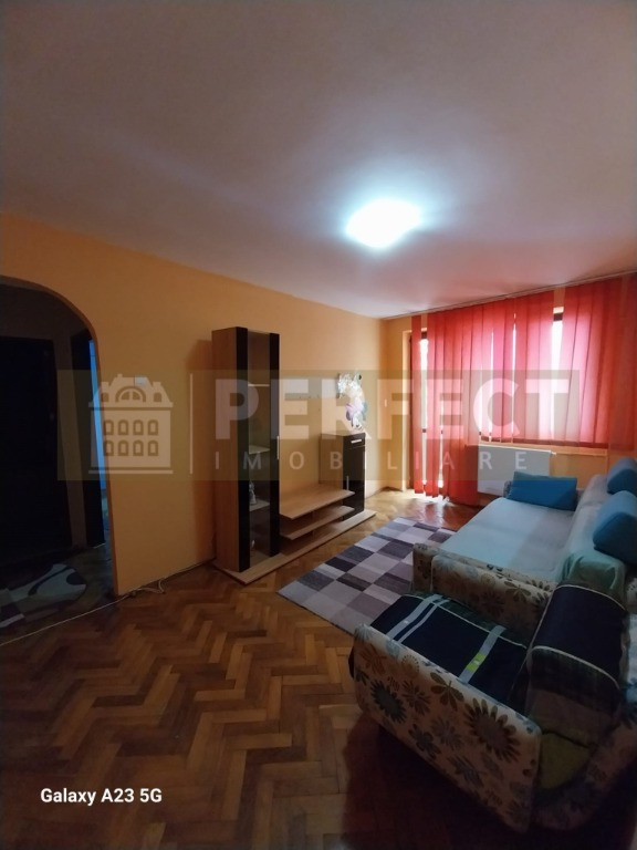 Apartament 2 camere, et 3 Soldat Erou Calin Catalin - 44500 euro