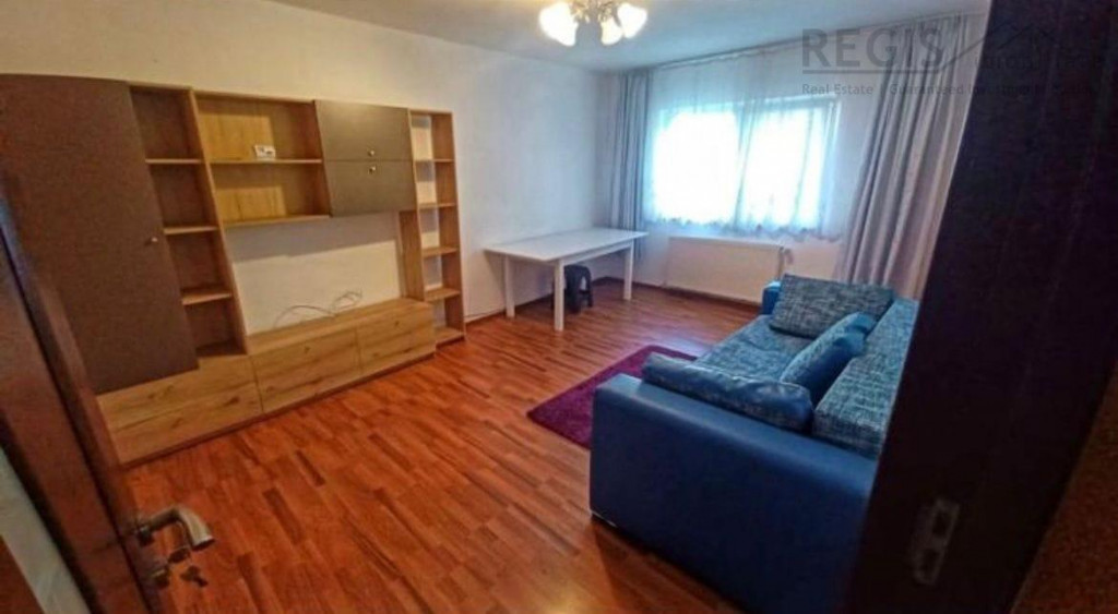 Apartament 2 camere, zona Tractorul