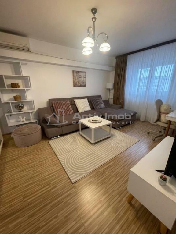 Metrou Stefan cel Mare - 2 camere - recent renovat - bloc re