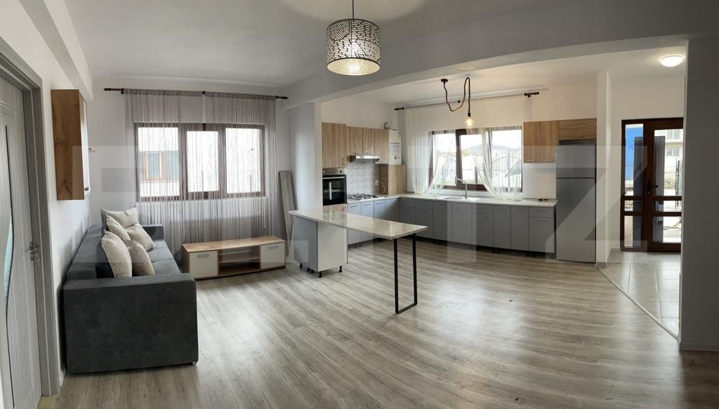 Apartament în casă nouă cu curte în Sânpetru