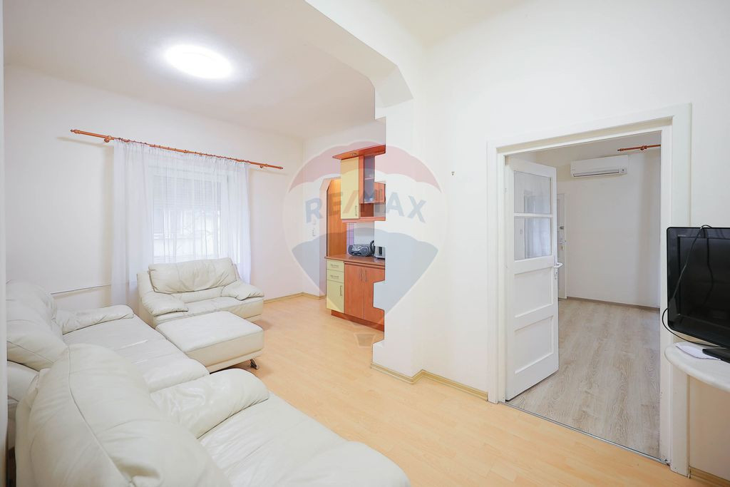 Apartament 2 Camere, Bloc Stil Boutique, Bd Dacia, Oradea...