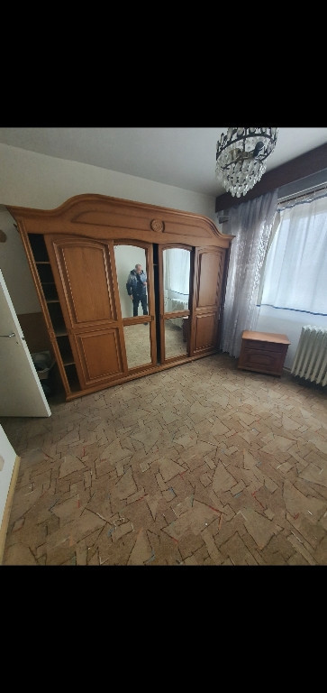 Apartament 2 camere, confort 1, lângă școala Simache