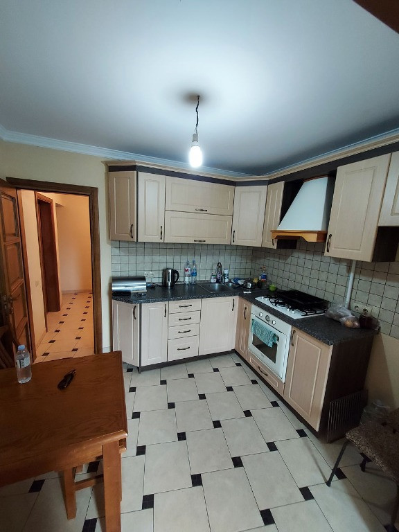 Va oferim spre inchiriere un superb apartament in Piata Muncii