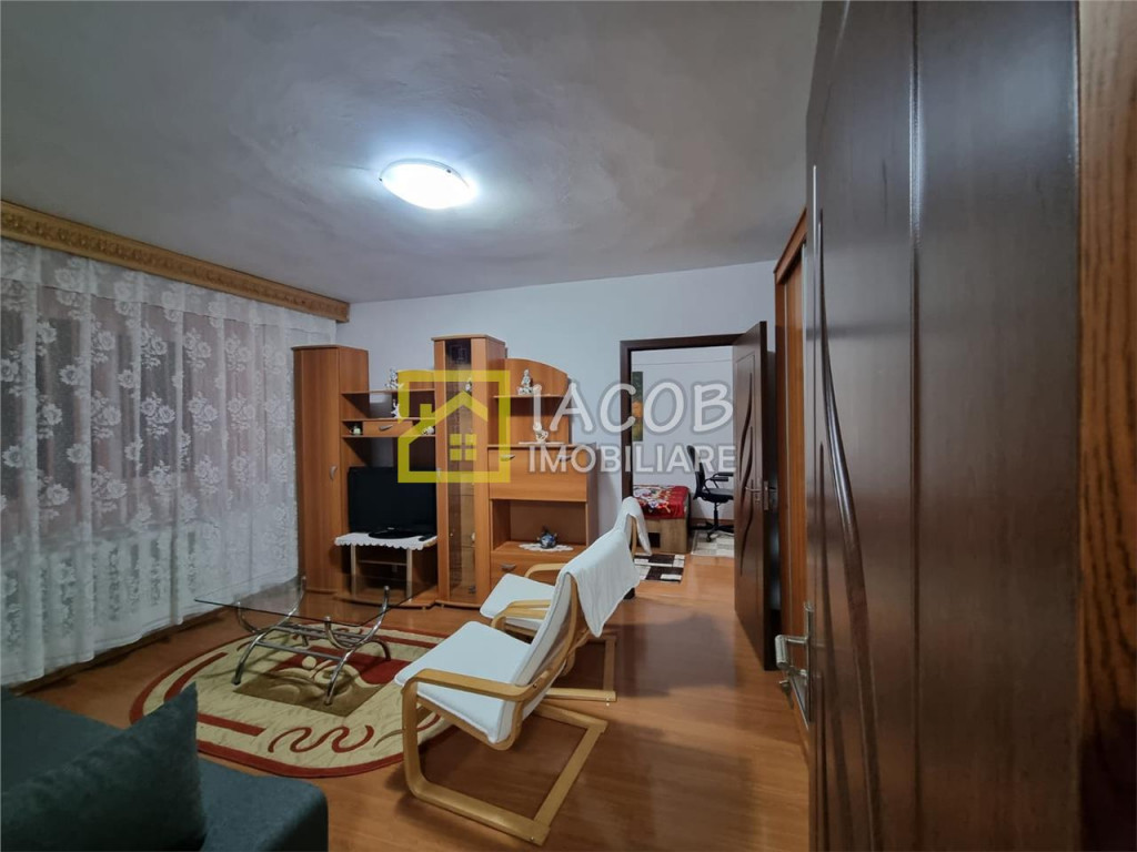 APARTAMENT 2 camere et.1, ULTRACENTRAL Bacau