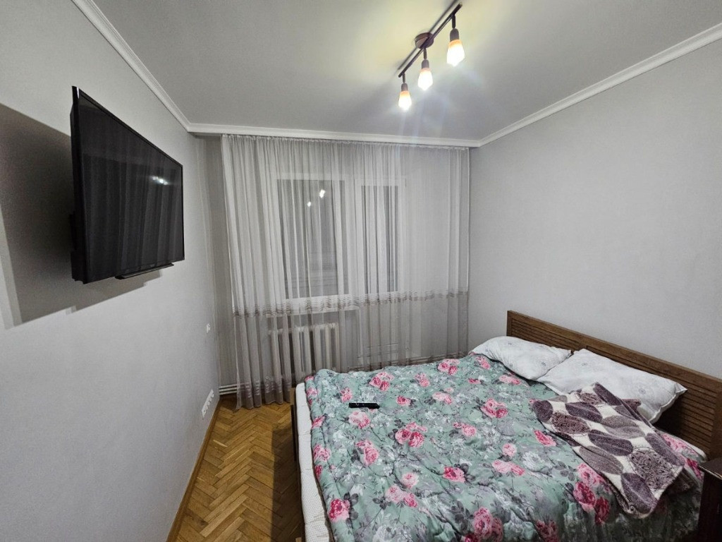 Inchiriez Apartament 3 camere Pantelimon