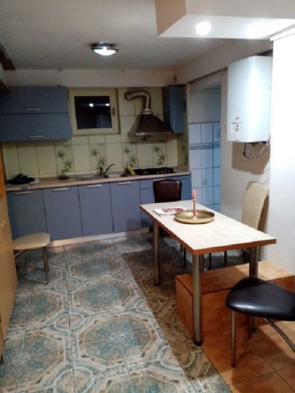 Apartament 2 camere / Centrala Proprie / Lujerului - Polite