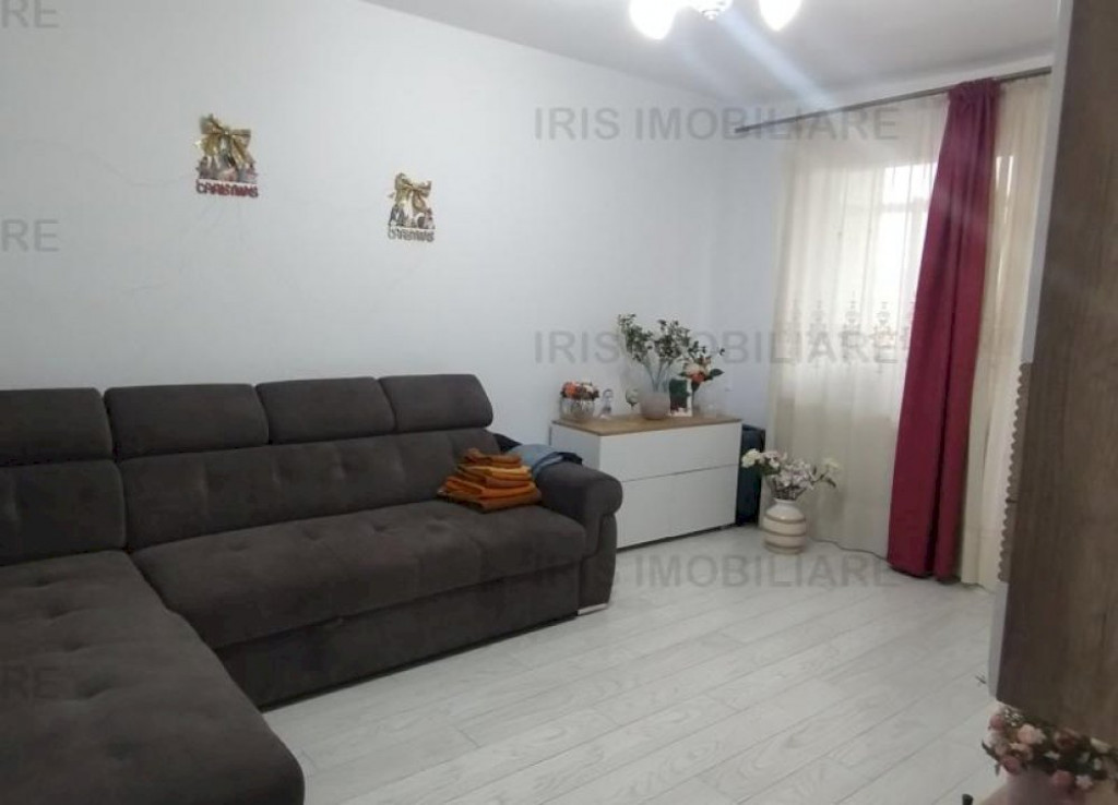 78000euro!Podu ros! Apartament 3 camere,decomandat,la strada