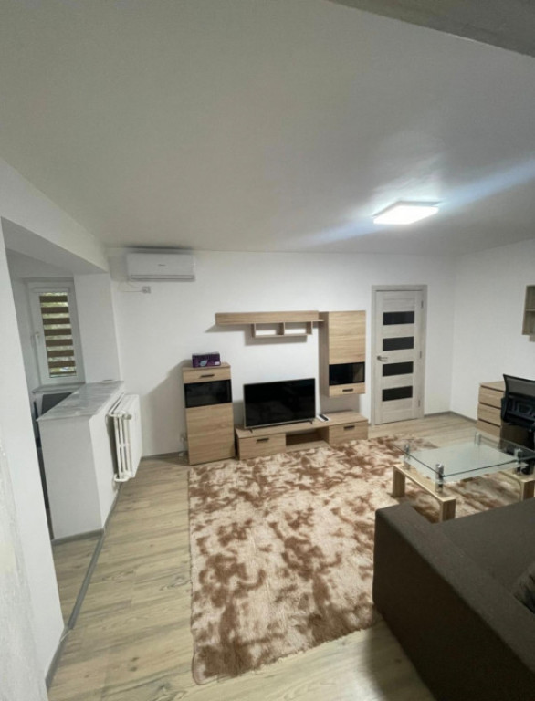 Apartament 2 camere, et 1/10, mobilat, utilat/ Drumul Tabere