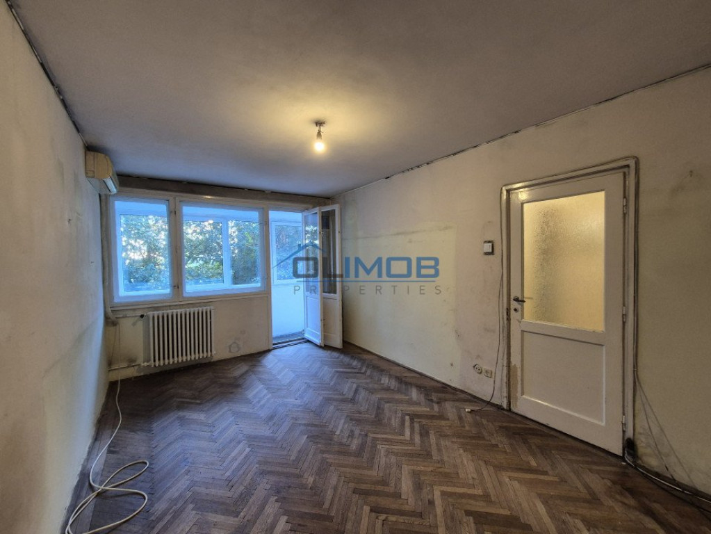 Apartament pe Bulevardul Basarabia, aproape de Parcul Națio