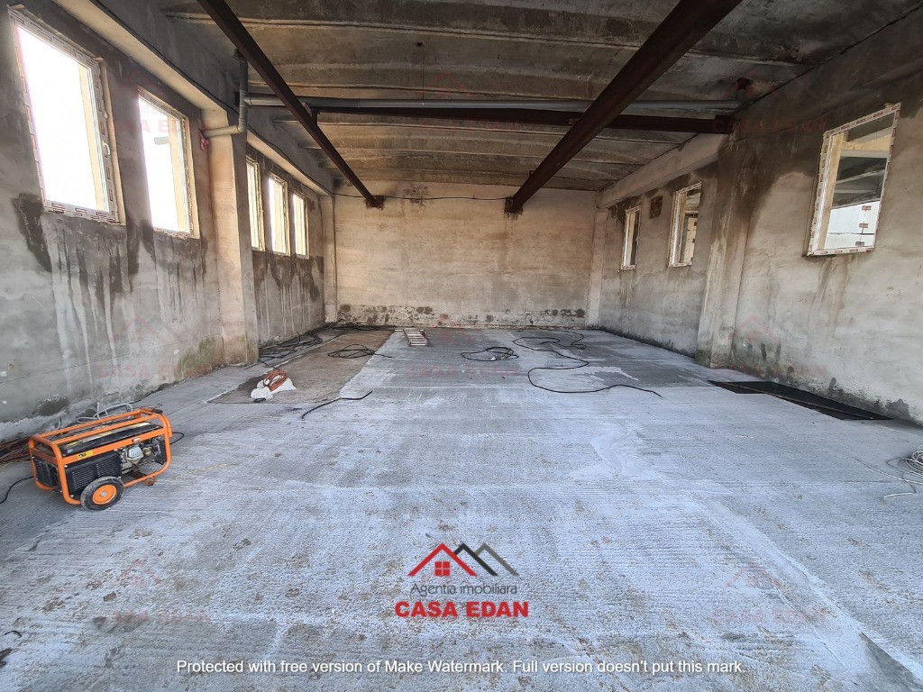 ●Hala industriala in Campina, teren mare platforma betonata●