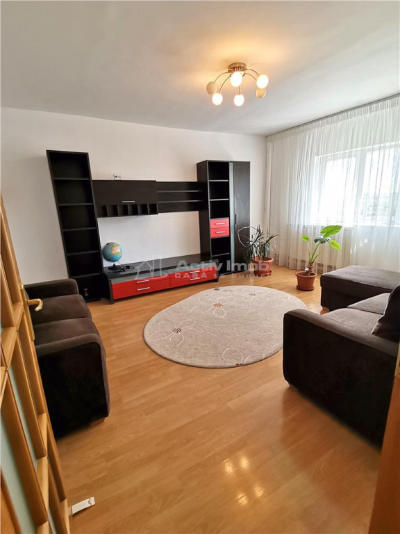 Doamna Ghica, apartament 3 camere decom, CT