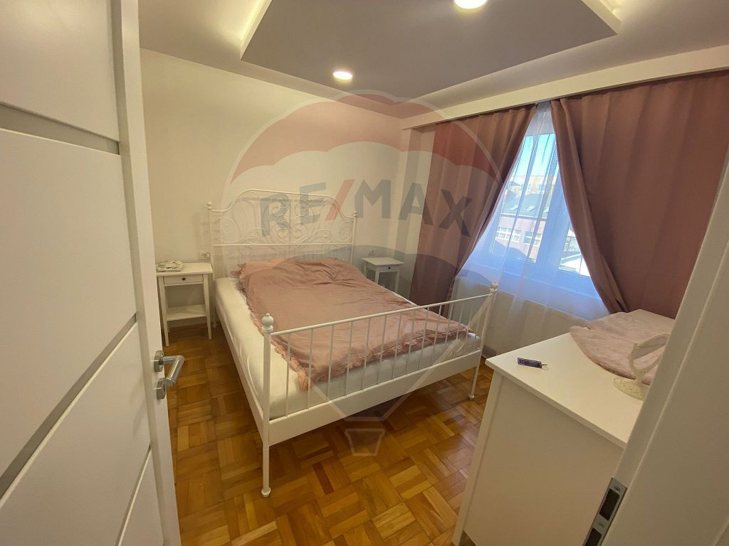 Apartament cu 4 camere zona Podgoria