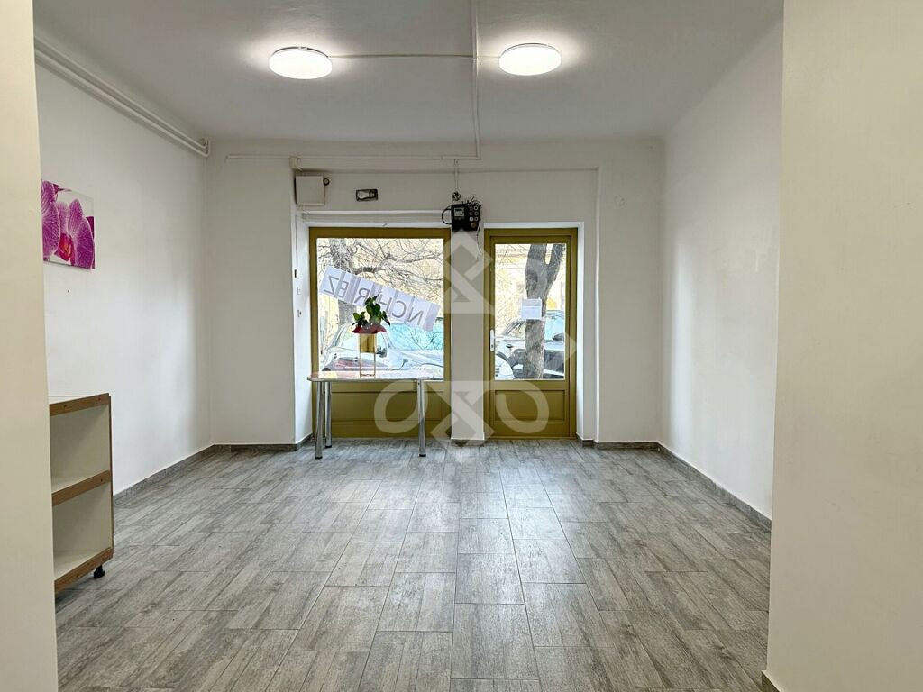 Spatiu comercial de inchiriat ultracentral în Oradea