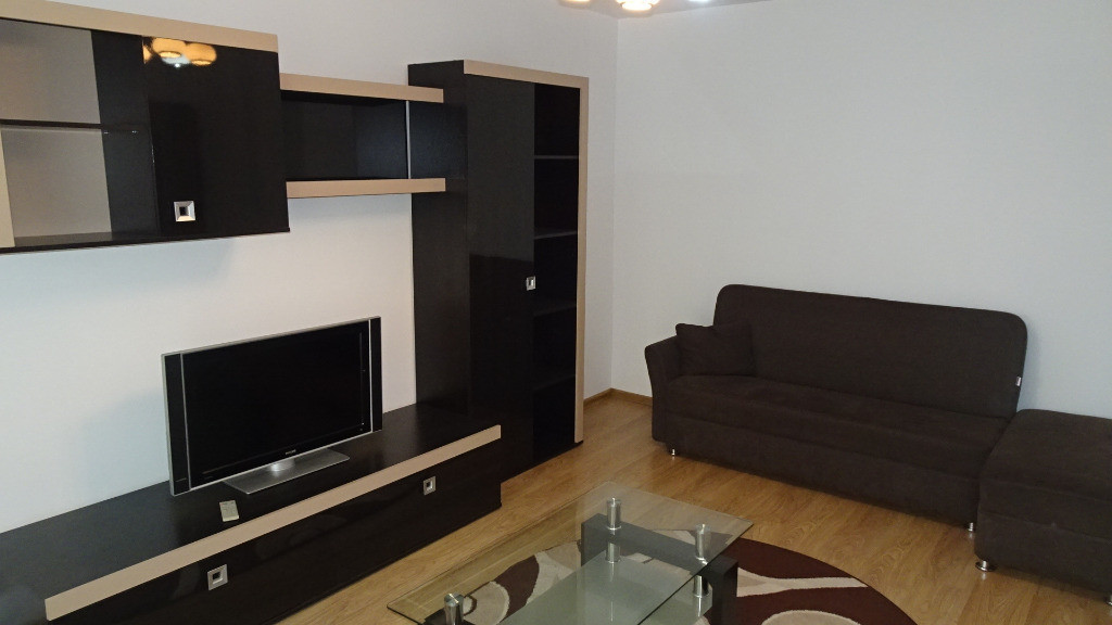 Apartament 2 camere decomandat in Deva, Ulpia (Bld. Decebal) et. 1