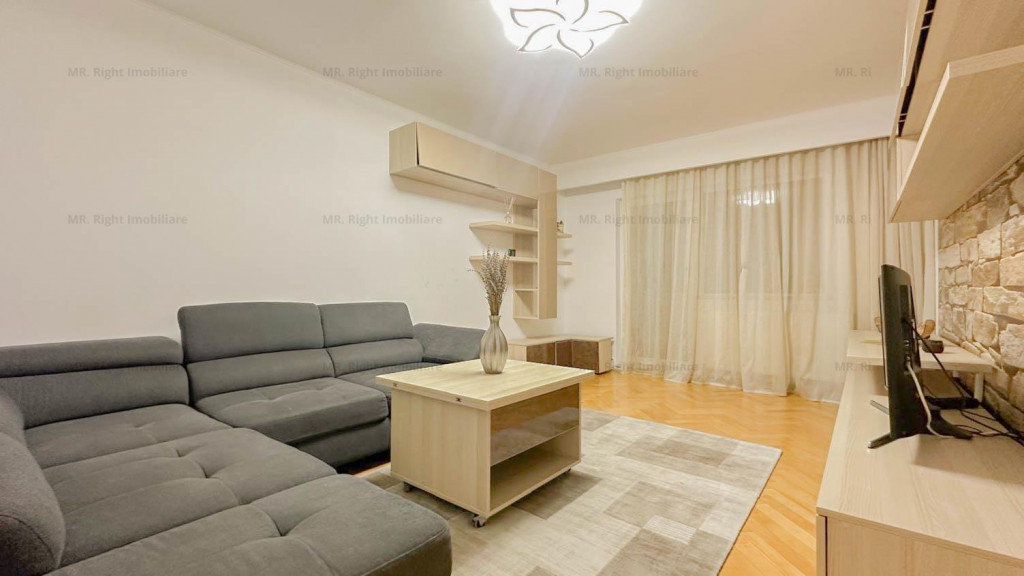 Apartament | Deosebit | 3 camere | Parcare | Carpatilor |