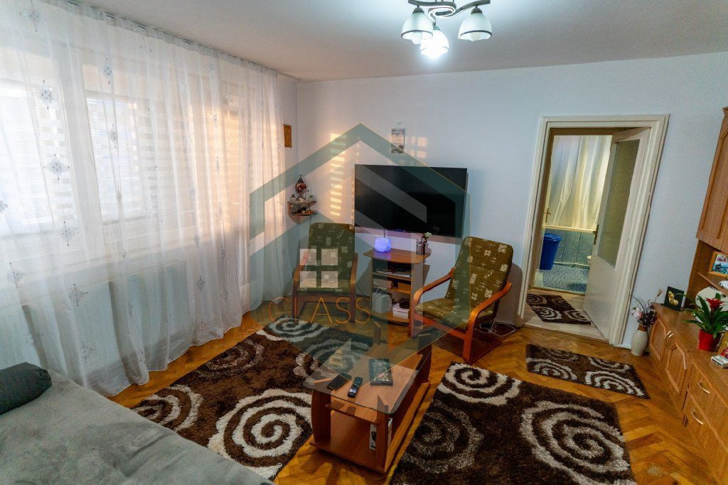 Apartament 2 camere de vanzare,Hunedoara, jud.Hunedoara