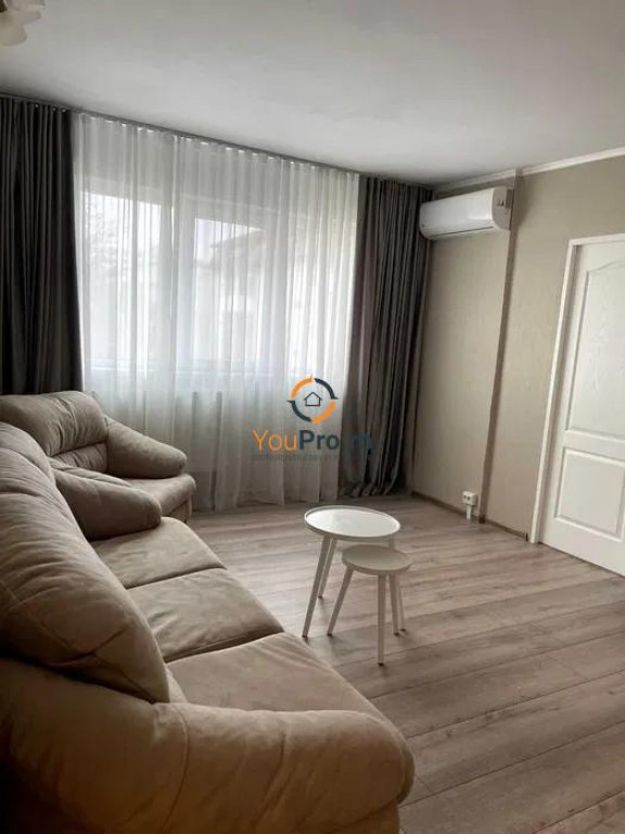 Apartament de 2 camere etaj 3 zona Girocului