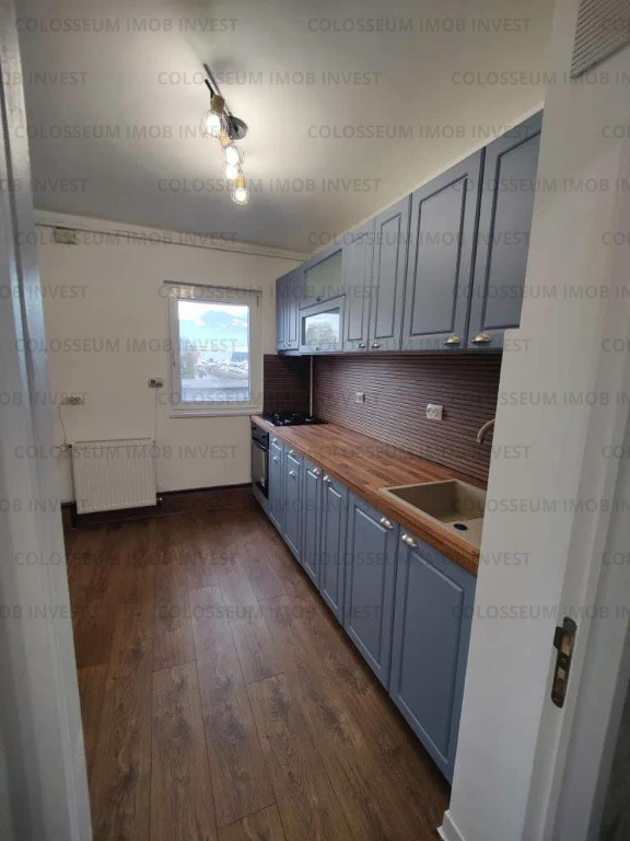 Apartament 2 camere, etaj 1 decomandat - zona Calea Bucuresti.