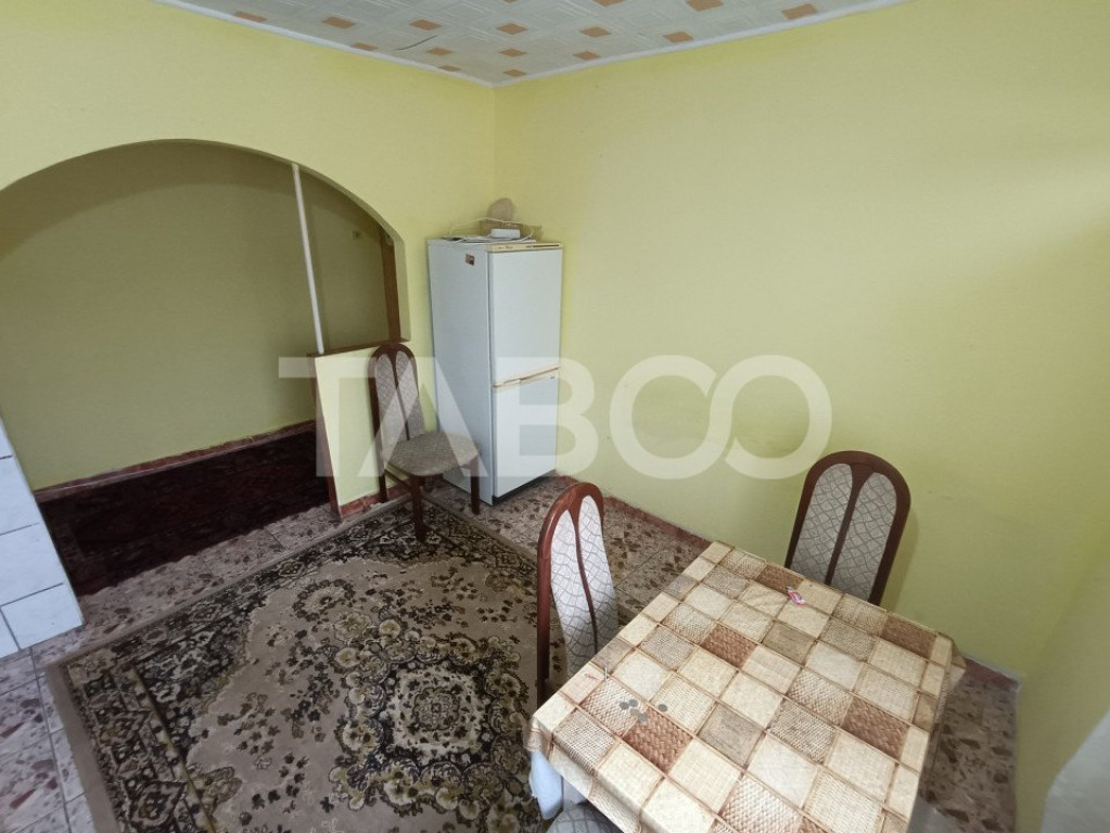 Apartament decomandat 2 camere 1 baie 49 mp utili balcon Seb