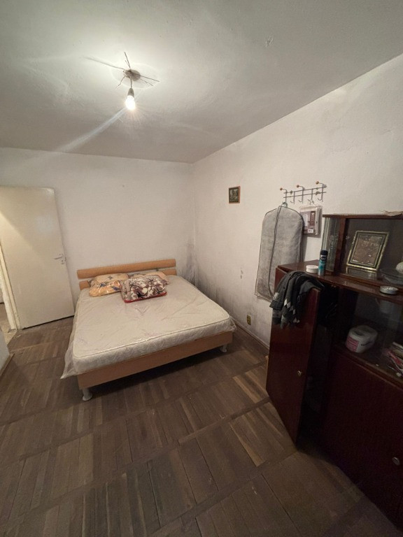 Apartament cu 2 camere, decomandat - zona Bartolomeu