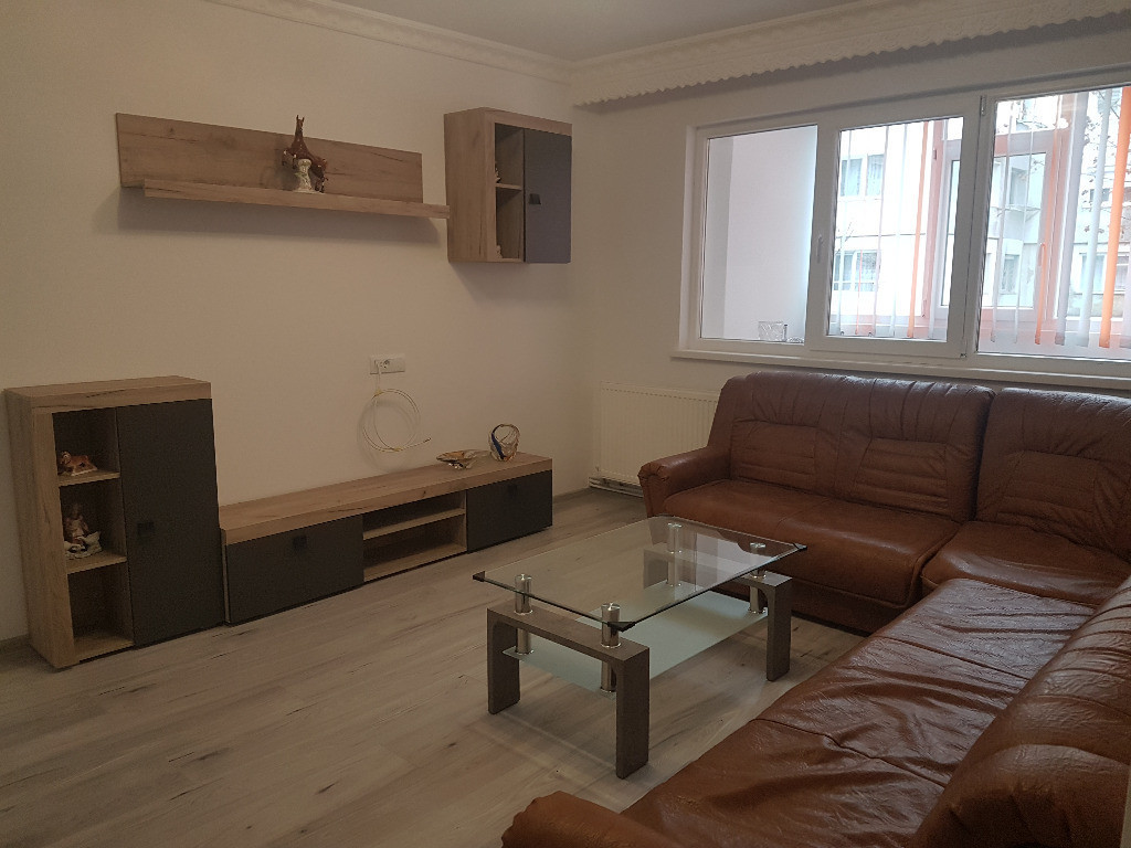 Apartament doua camere, Mioritei, parter, mobilat frumos, cu balcon