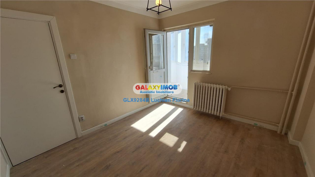 Apartament 2 camere decomandat, 2 bai, 2 balcoane I Mega Mal