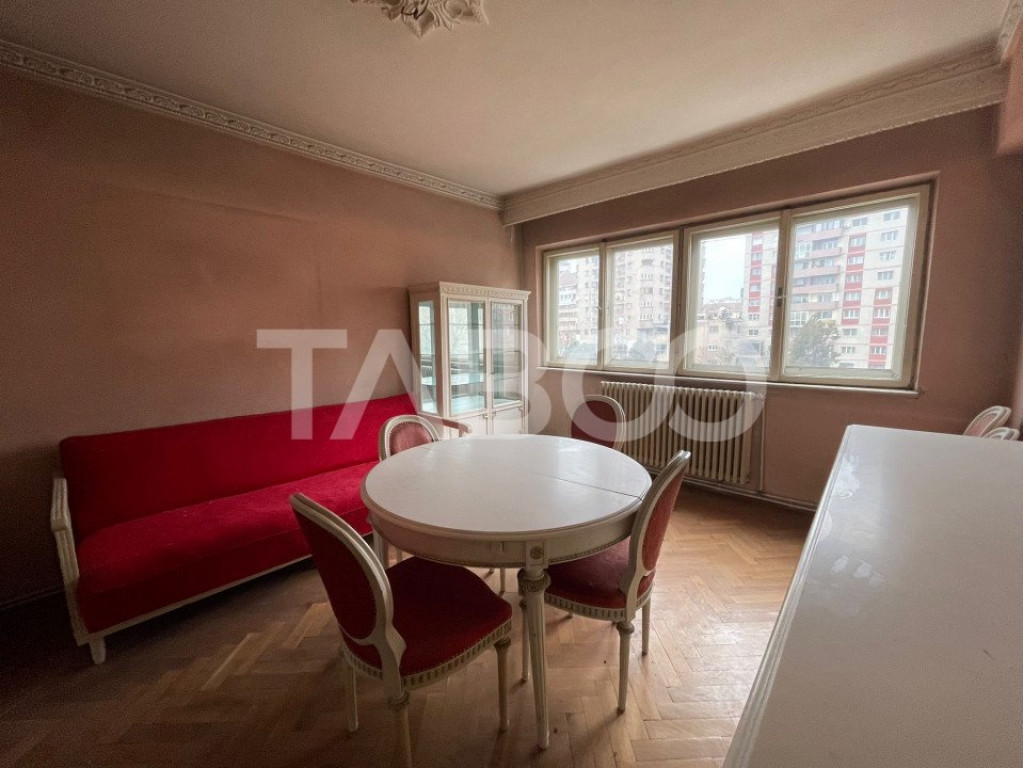 Apartament 3 camere 63 mp utili balcon etaj 3 Ultracentral A