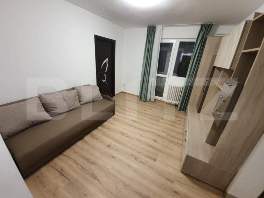 Apartament cu 2 camere decomandat, 35 mp, zona Alexandru ce